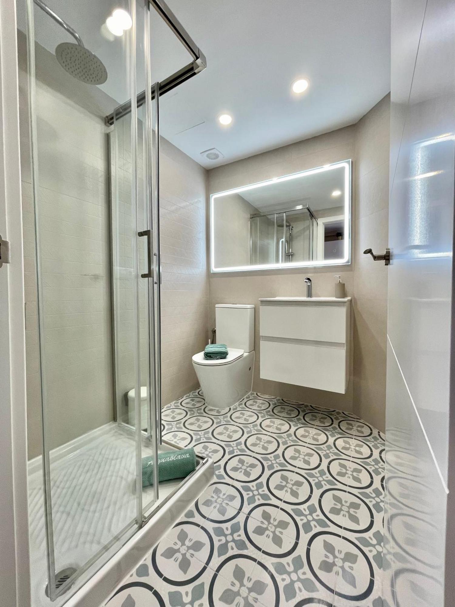 Bonito Apartamento Con Terraza, Jardin Y Piscina Калан-Бош Экстерьер фото